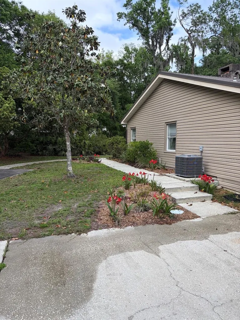 6400 Forestwood Drive E Lakeland FL 33811