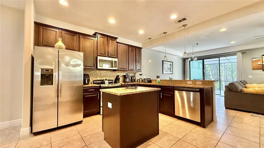 8209 Roseville Road Davenport FL 33896