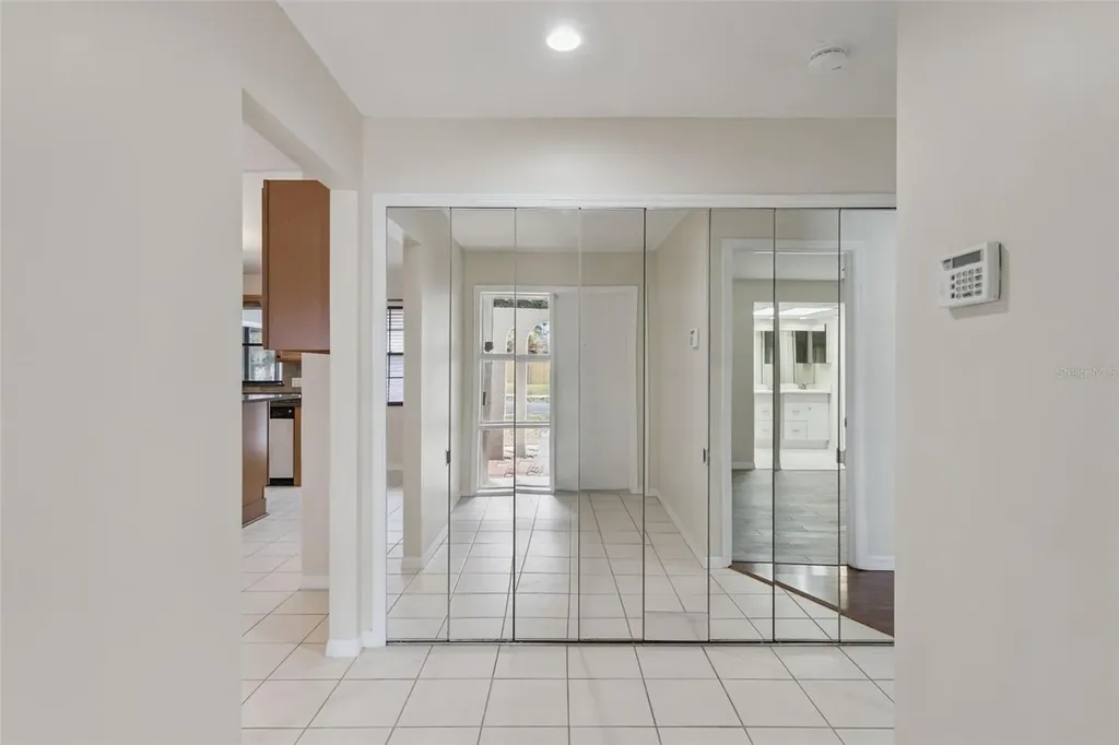 6246 Silver Glen Court Orlando FL 32819