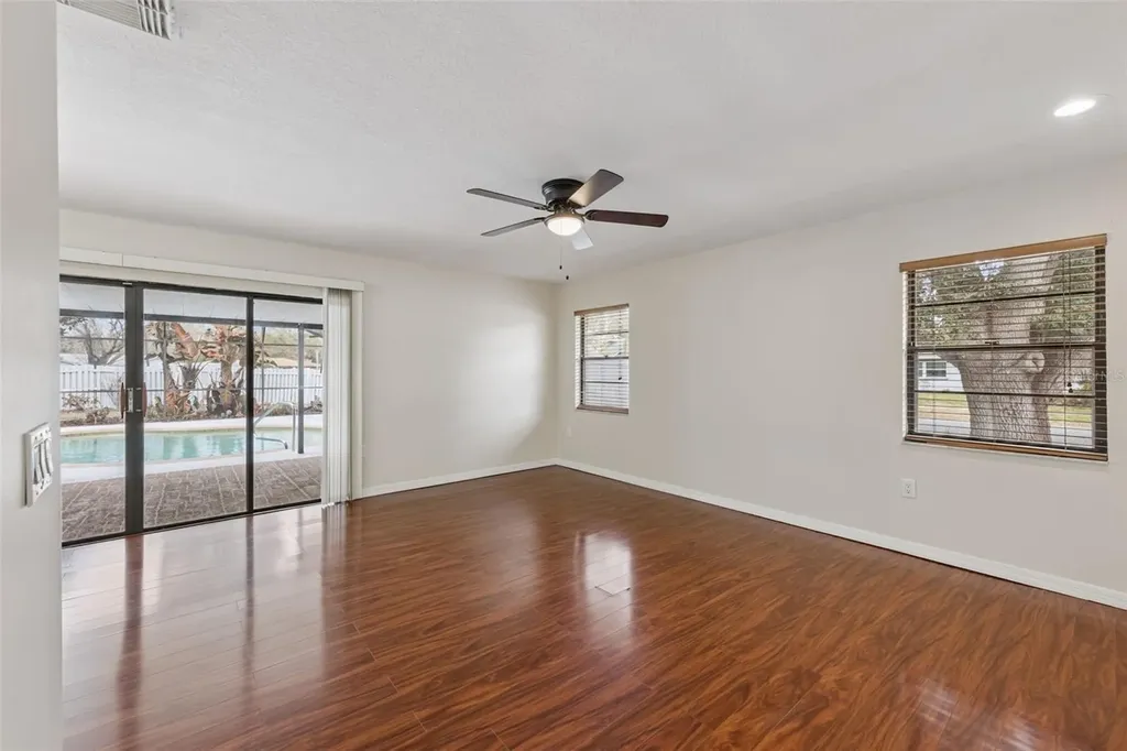 6246 Silver Glen Court Orlando FL 32819