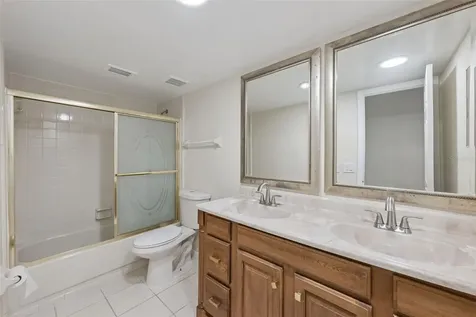 6246 Silver Glen Court Orlando FL 32819