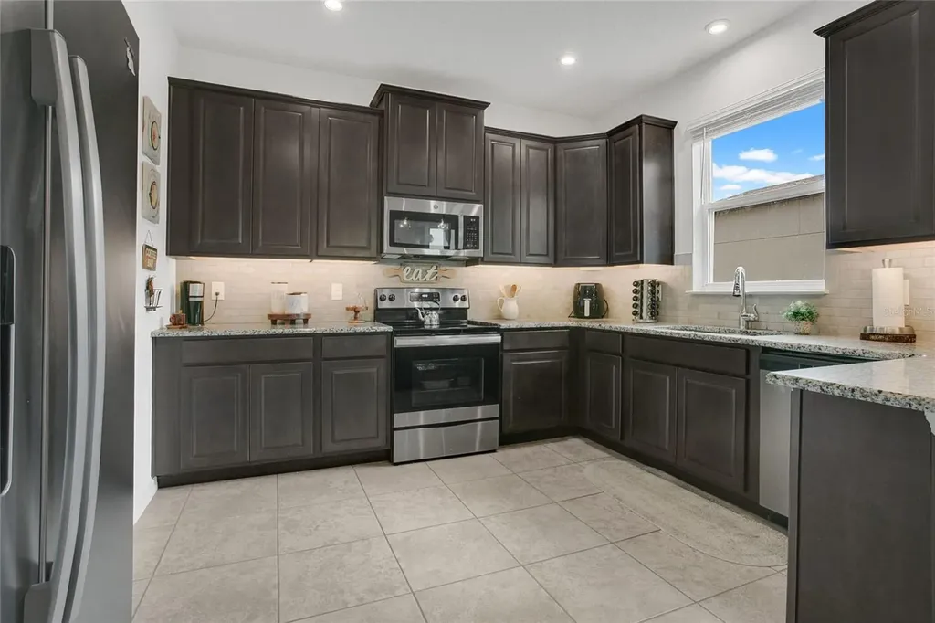 2009 Napoli Drive St Cloud FL 34771