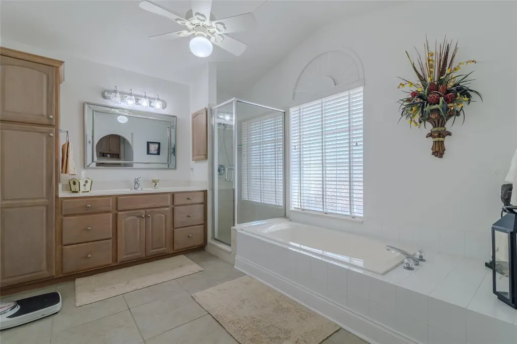 1956 NW 50th Circle Ocala FL 34482