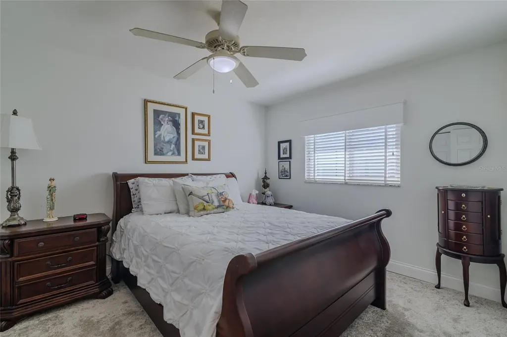 1956 NW 50th Circle Ocala FL 34482