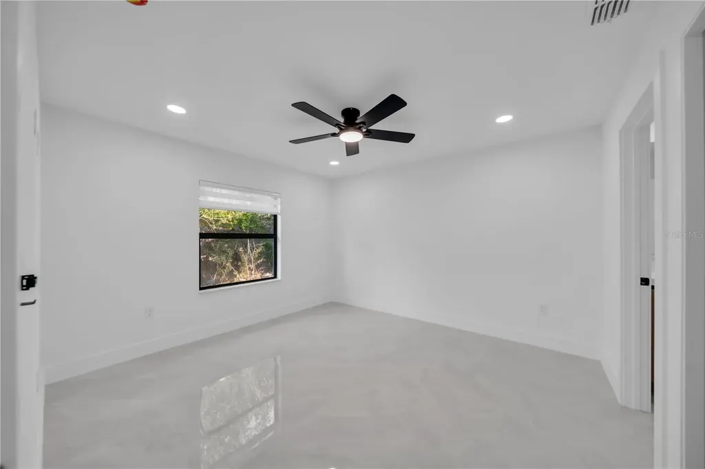 4007 E 19th Street Lehigh Acres FL 33972