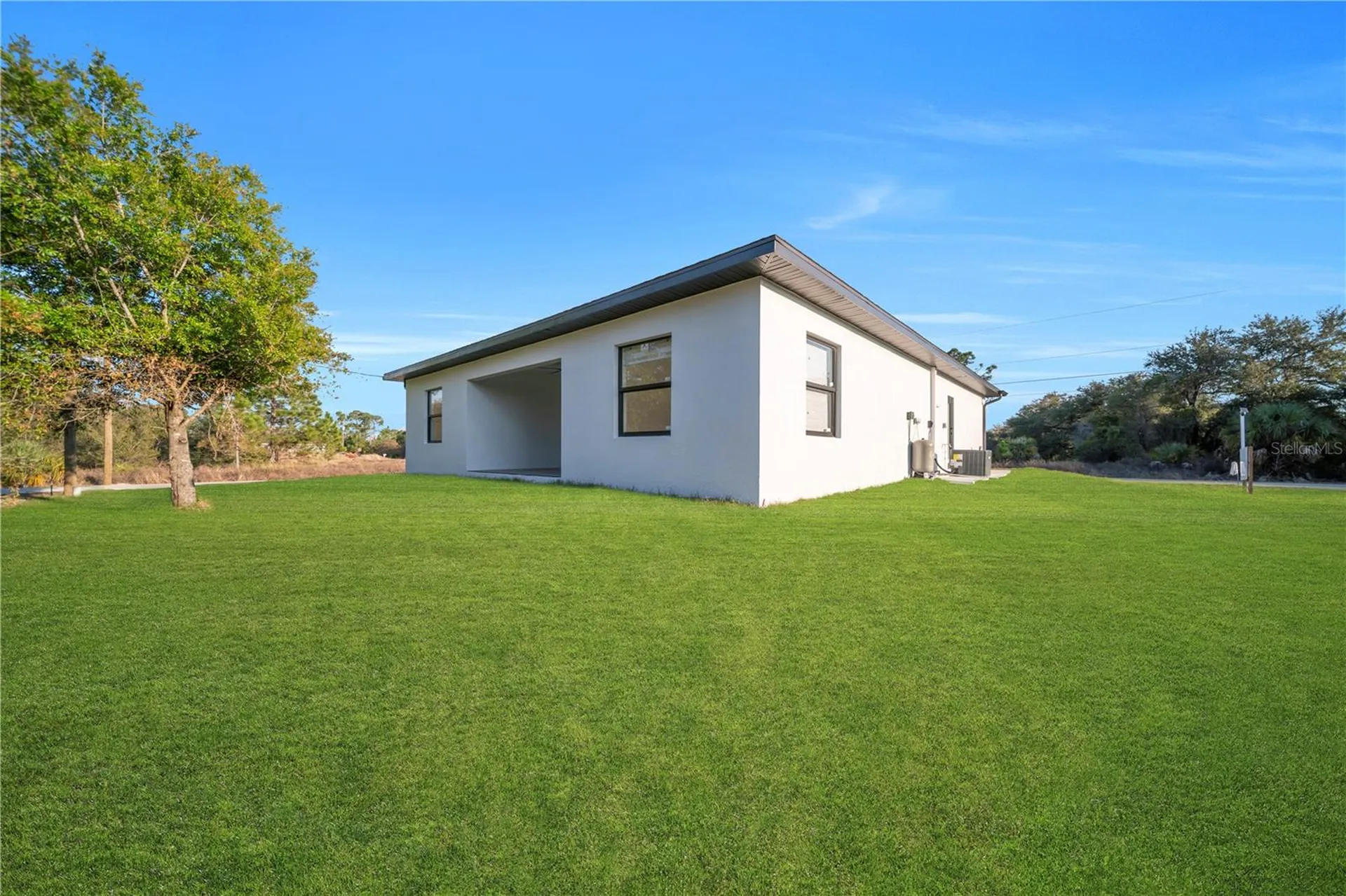 4007 E 19th Street Lehigh Acres FL 33972