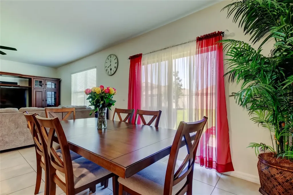 2933 Maiden Grass Isle Wesley Chapel FL 33543