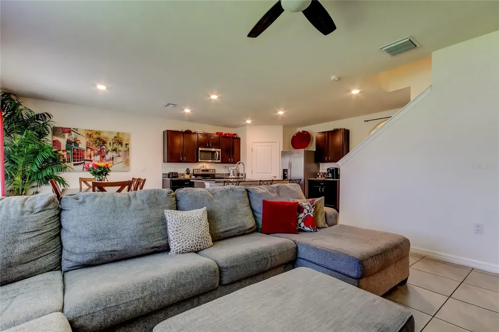 2933 Maiden Grass Isle Wesley Chapel FL 33543
