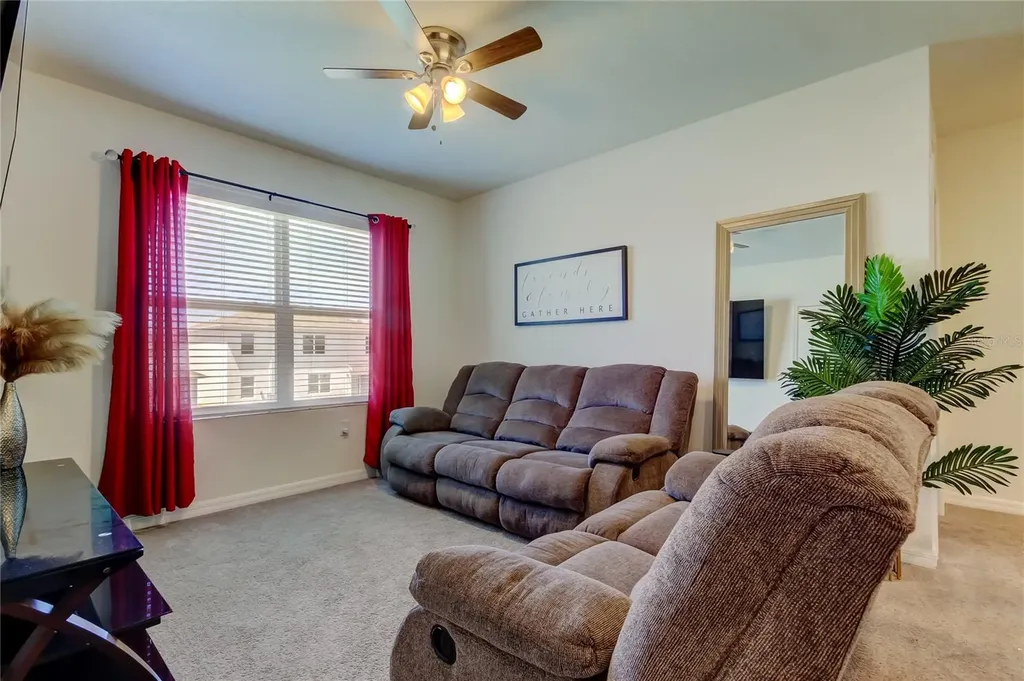 2933 Maiden Grass Isle Wesley Chapel FL 33543