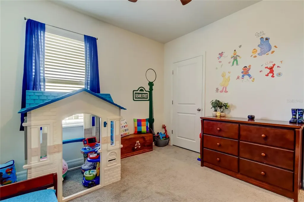 2933 Maiden Grass Isle Wesley Chapel FL 33543