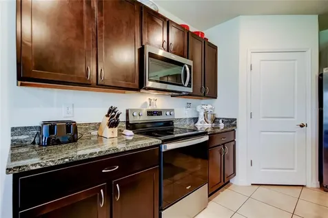 2933 Maiden Grass Isle Wesley Chapel FL 33543
