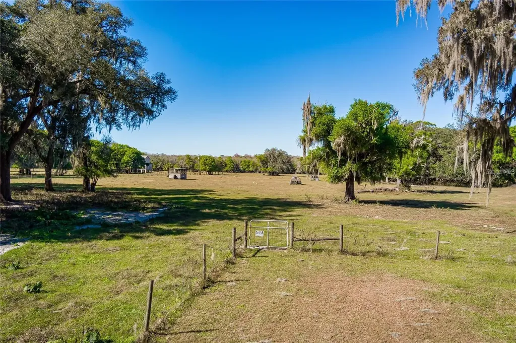 6305 Jim Davis Road Parrish FL 34219