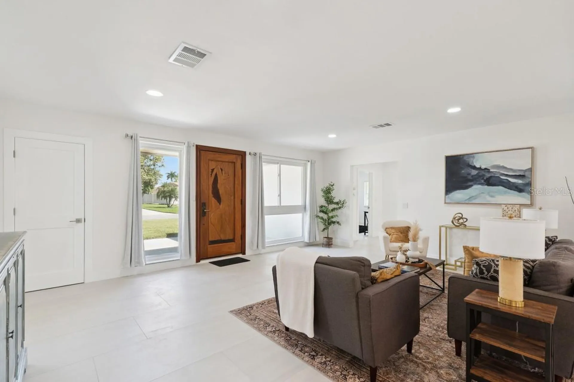 2335 Tropical Shores Drive SE St Petersburg FL 33705