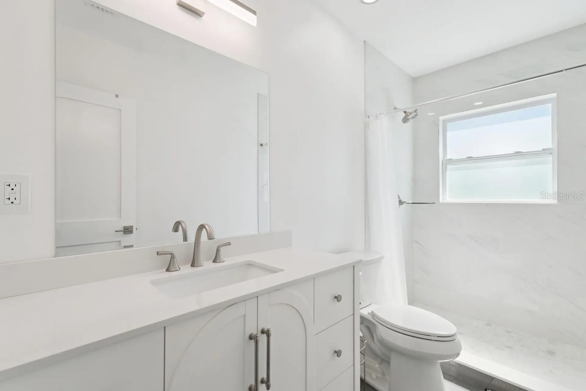 2335 Tropical Shores Drive SE St Petersburg FL 33705