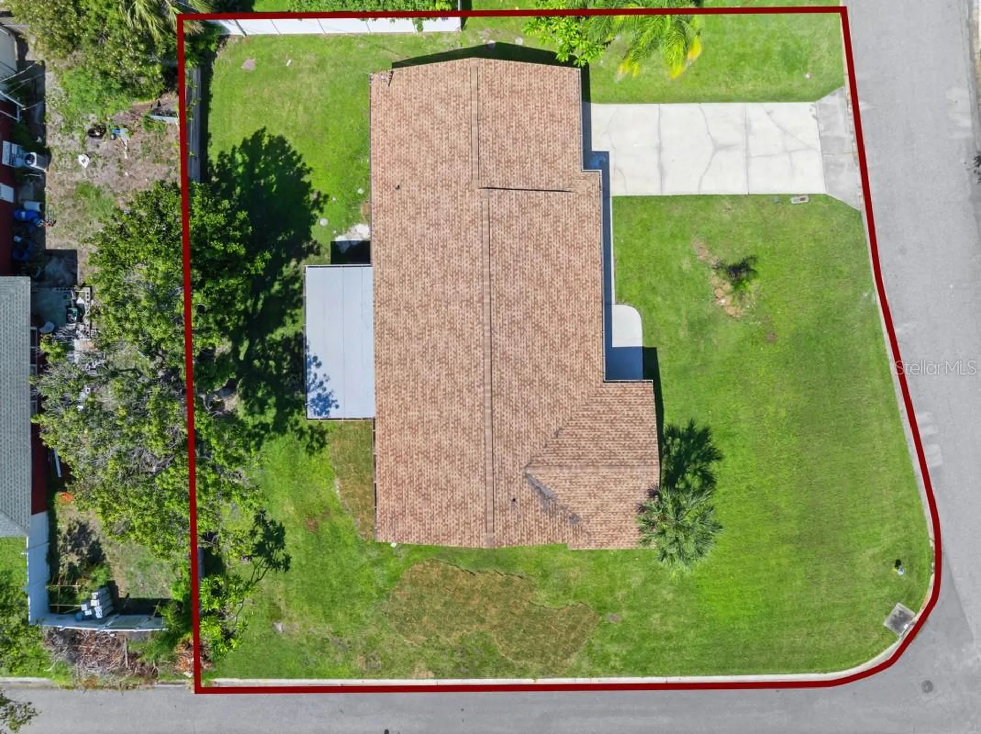 2335 Tropical Shores Drive SE St Petersburg FL 33705