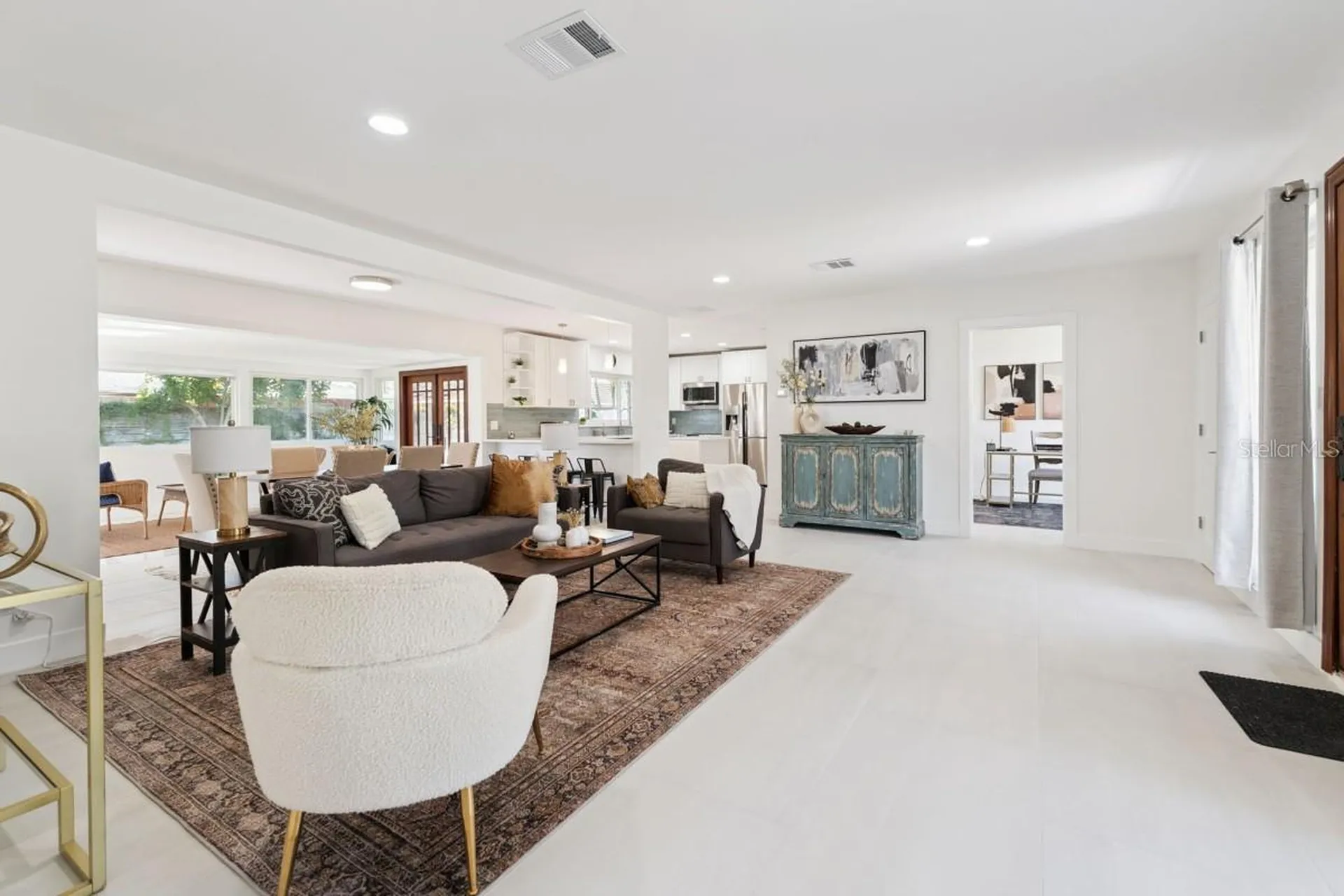 2335 Tropical Shores Drive SE St Petersburg FL 33705