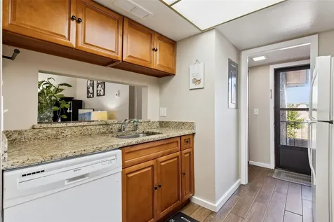 1158 Calle Del Norte Casselberry FL 32707