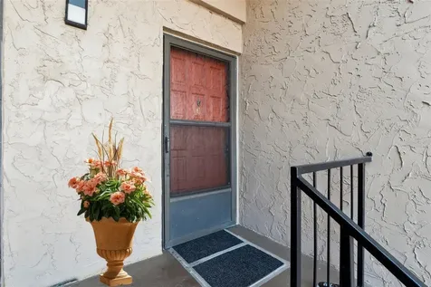 1158 Calle Del Norte Casselberry FL 32707