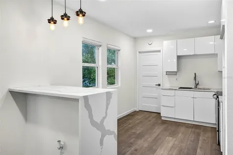 809 E Baker Street Tampa FL 33603