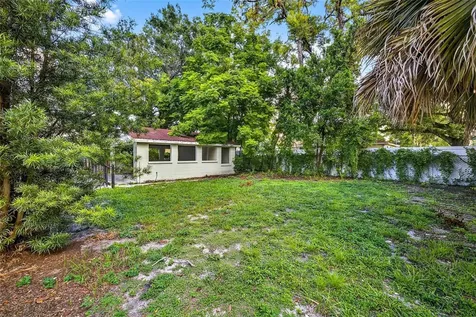 809 E Baker Street Tampa FL 33603