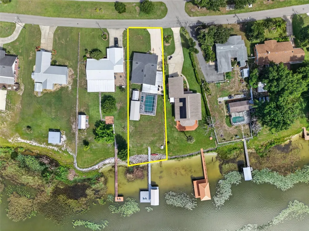 148 N Lake Reedy Boulevard Frostproof FL 33843