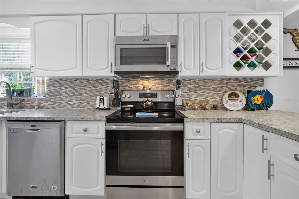 148 N Lake Reedy Boulevard Frostproof FL 33843