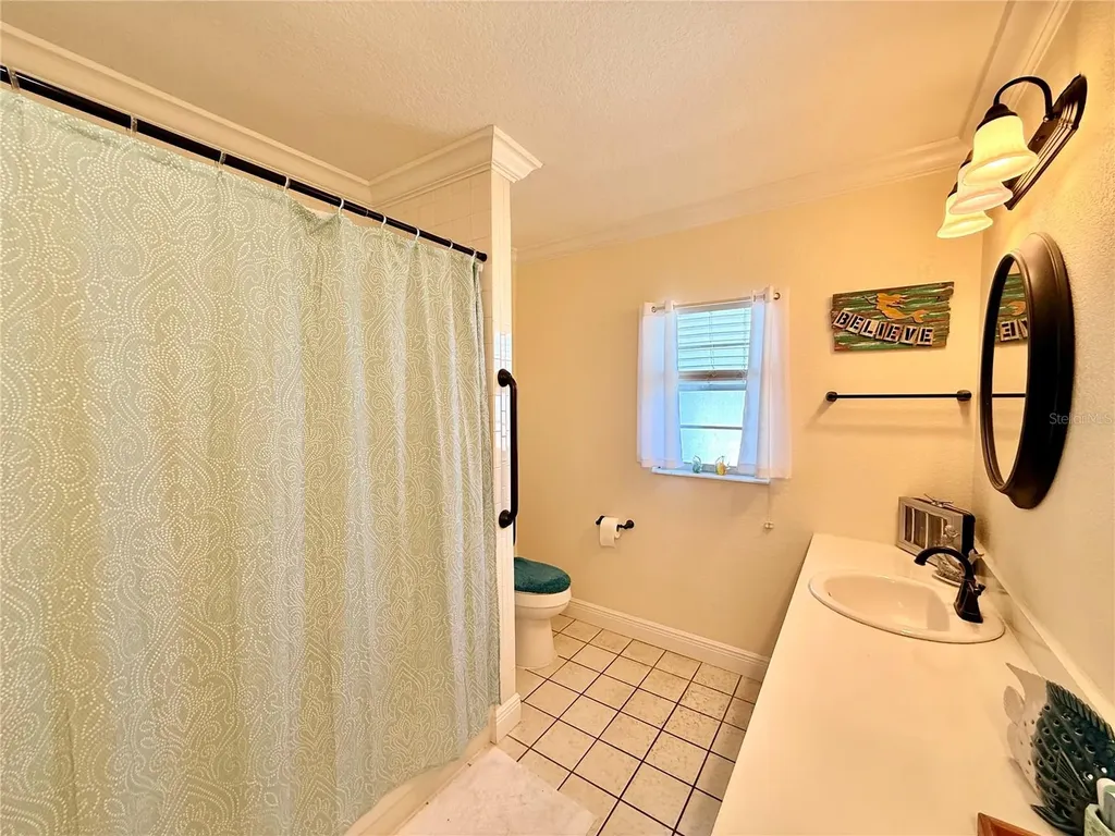 148 N Lake Reedy Boulevard Frostproof FL 33843