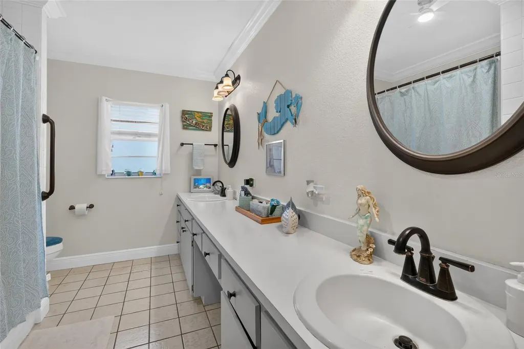 148 N Lake Reedy Boulevard Frostproof FL 33843