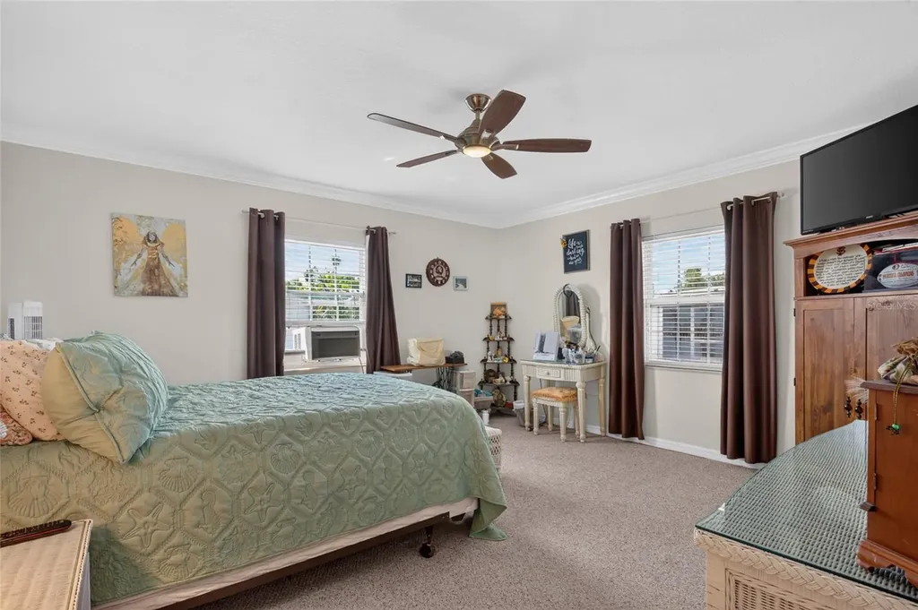 148 N Lake Reedy Boulevard Frostproof FL 33843