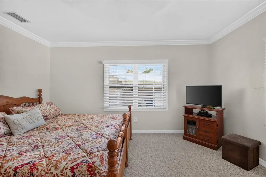 148 N Lake Reedy Boulevard Frostproof FL 33843