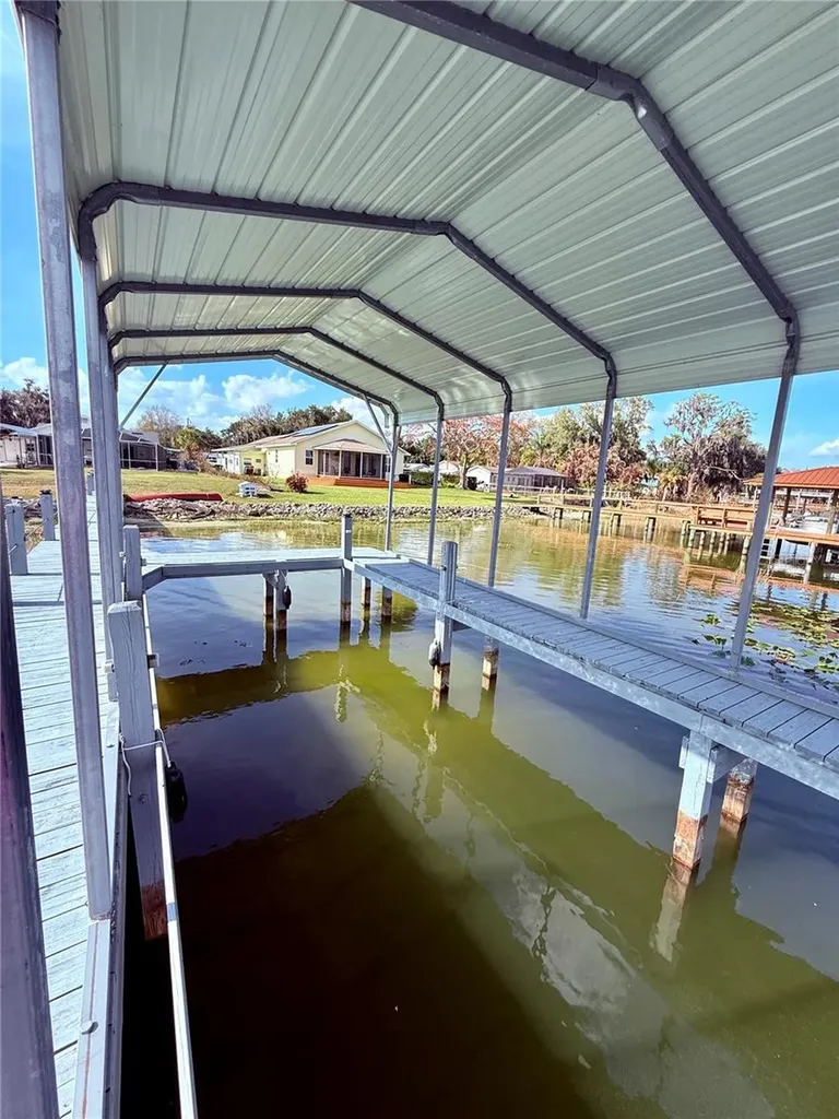 148 N Lake Reedy Boulevard Frostproof FL 33843