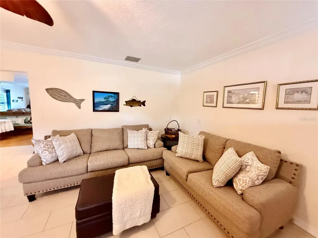 148 N Lake Reedy Boulevard Frostproof FL 33843