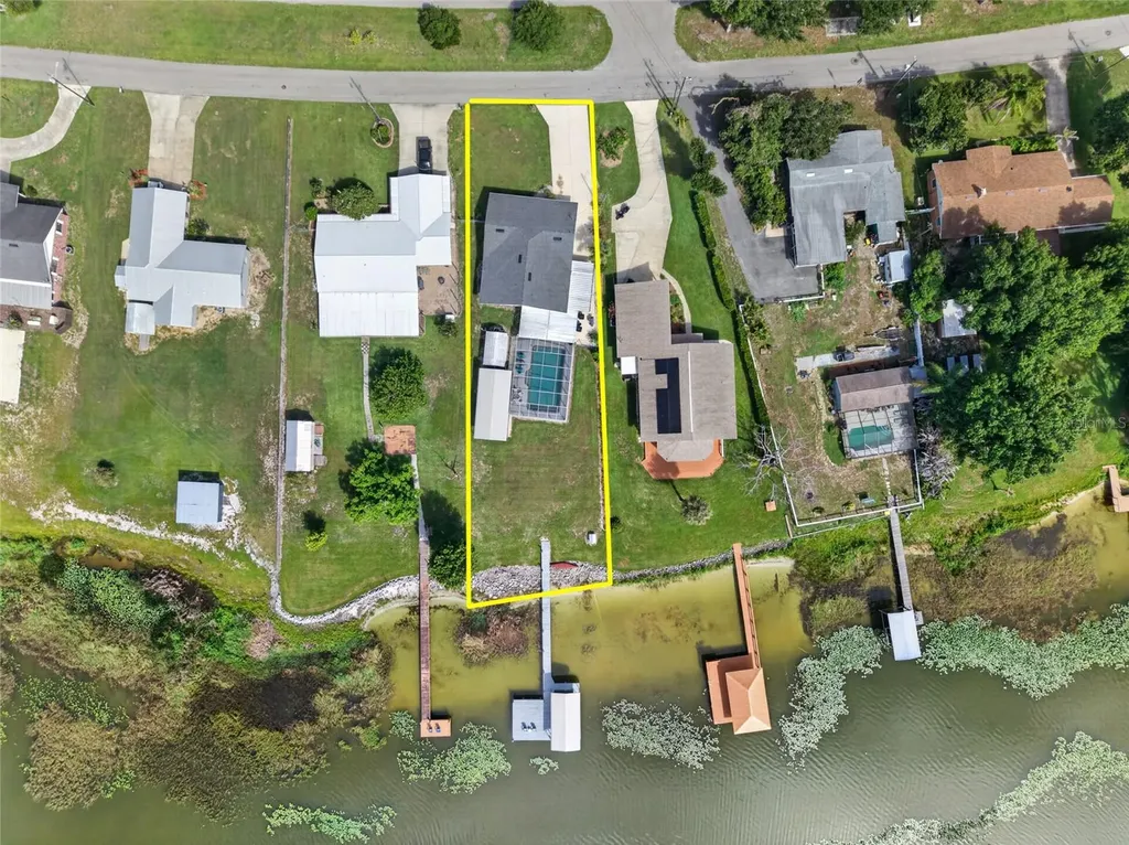 148 N Lake Reedy Boulevard Frostproof FL 33843
