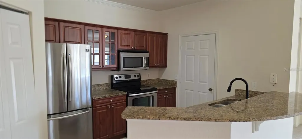 3707 Conroy Road Orlando FL 32839