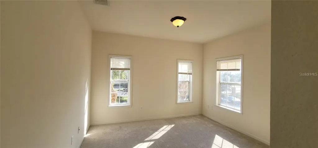 3707 Conroy Road Orlando FL 32839