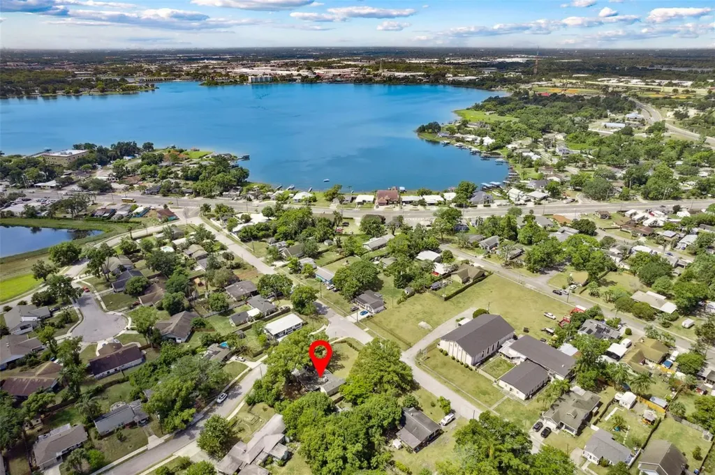 4701 Goddard Avenue Orlando FL 32804