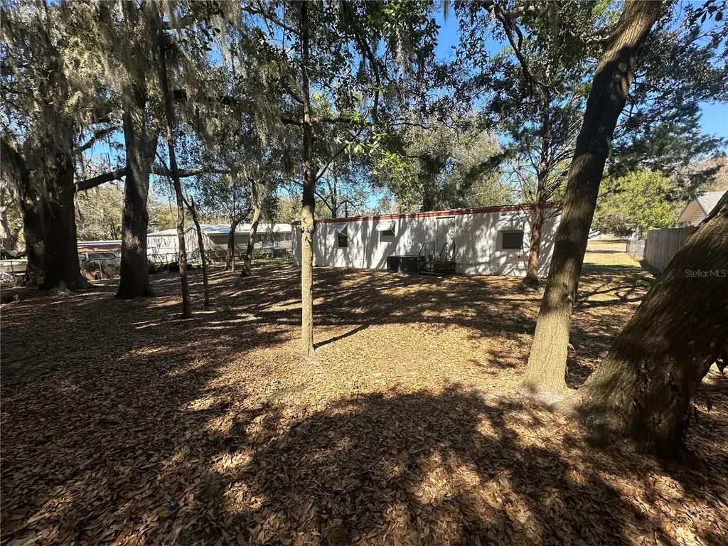 9150 SE 142nd Place Summerfield FL 34491