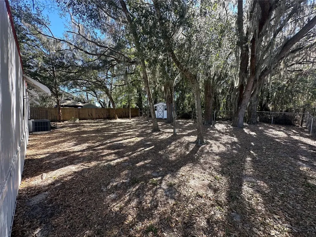 9150 SE 142nd Place Summerfield FL 34491