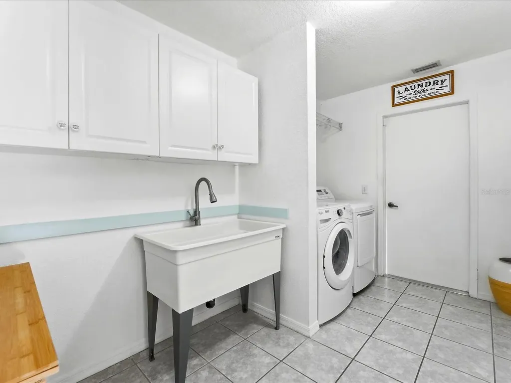 421 Strasburg Drive Port Charlotte FL 33954