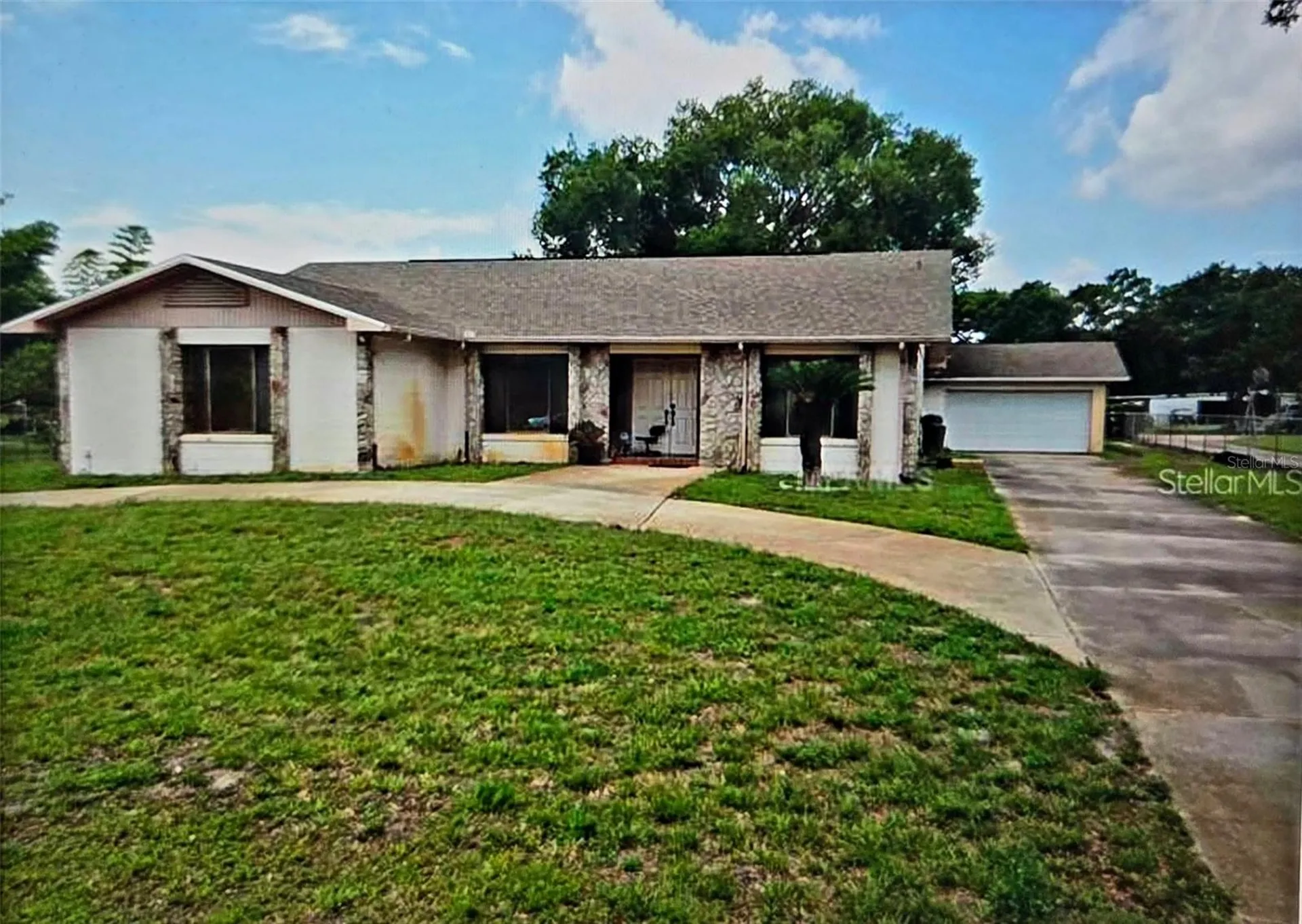 2010 Carrington Drive Orlando FL 32807