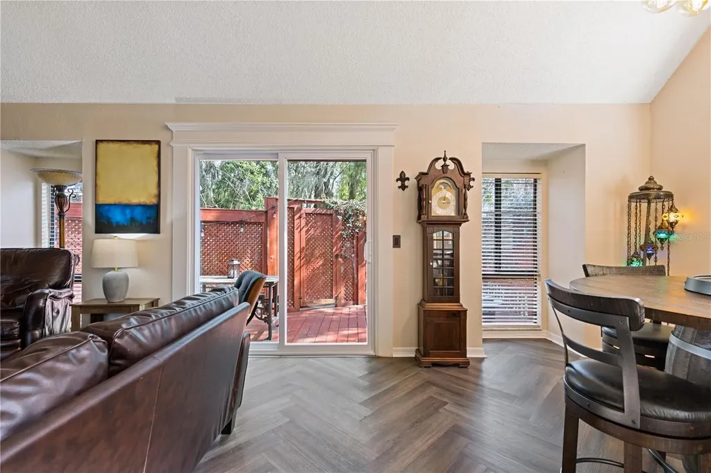 1621 NE 2nd Street Ocala FL 34470