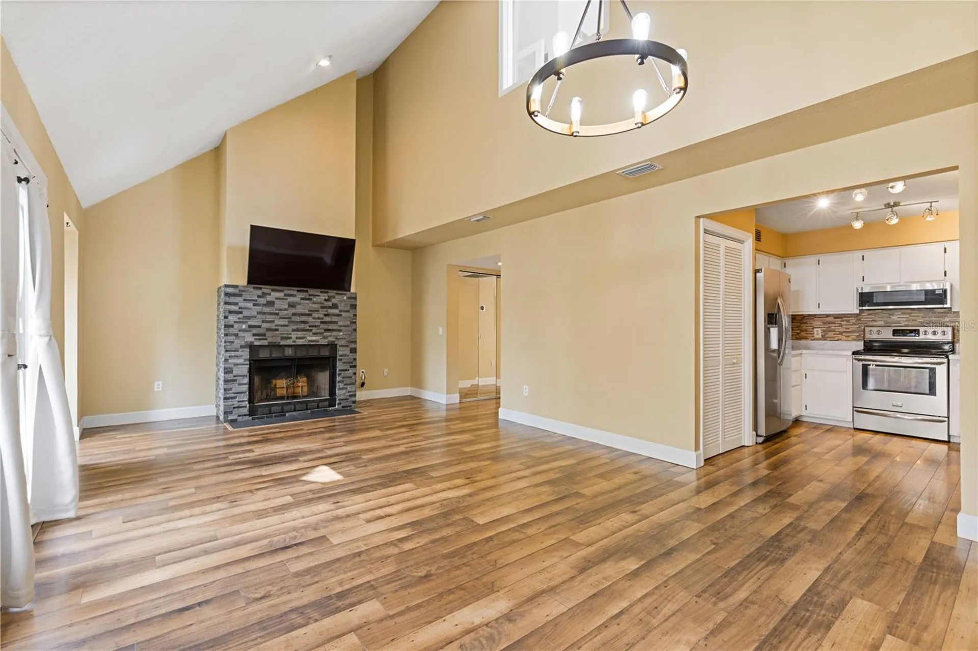 1621 NE 2nd Street Ocala FL 34470