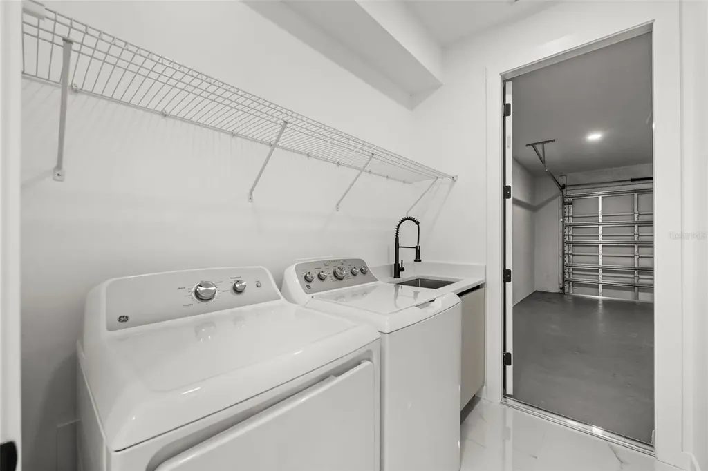 1621 NW 23rd Terrace Cape Coral FL 33993