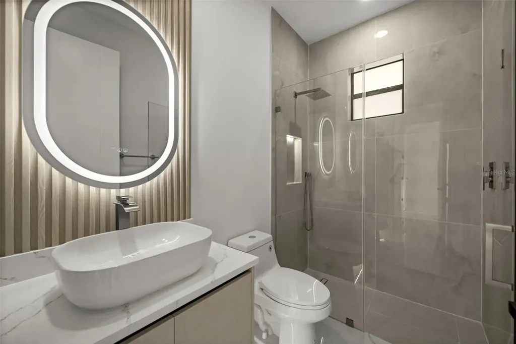 1621 NW 23rd Terrace Cape Coral FL 33993