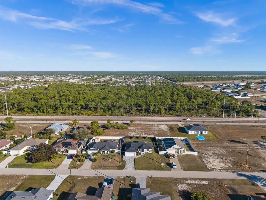 1621 NW 23rd Terrace Cape Coral FL 33993