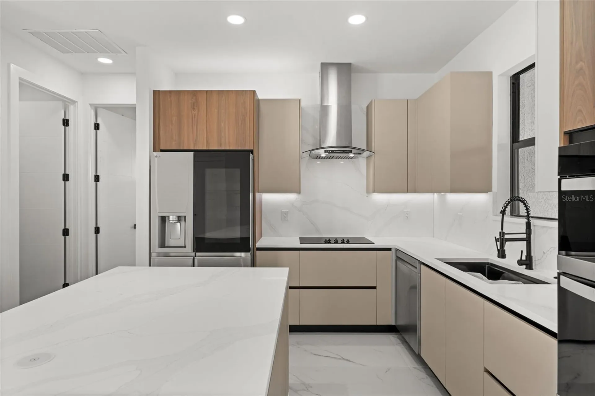 1621 NW 23rd Terrace Cape Coral FL 33993