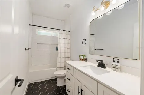 1759 SW 67th Circle Gainesville FL 32607