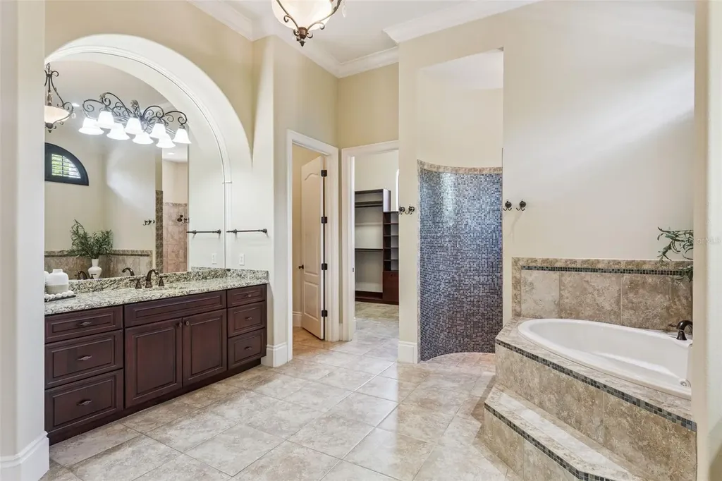 2008 Center Drive Casselberry FL 32707