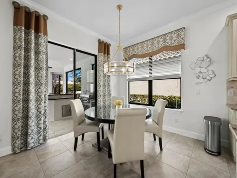 4124 Ilaria Avenue Sarasota FL 34238