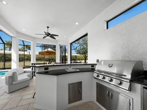 4124 Ilaria Avenue Sarasota FL 34238